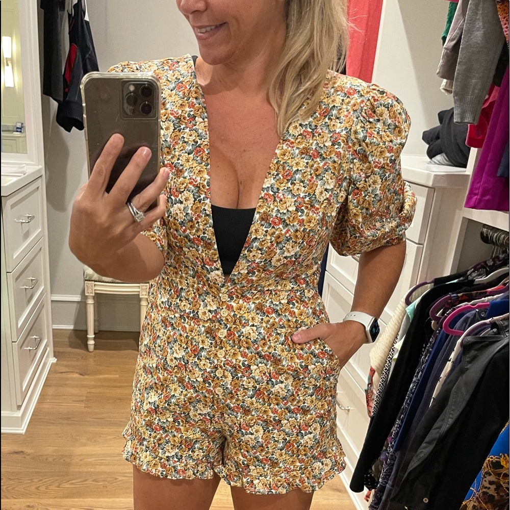 NWT Spencer & Ella Marguerite Playsuit